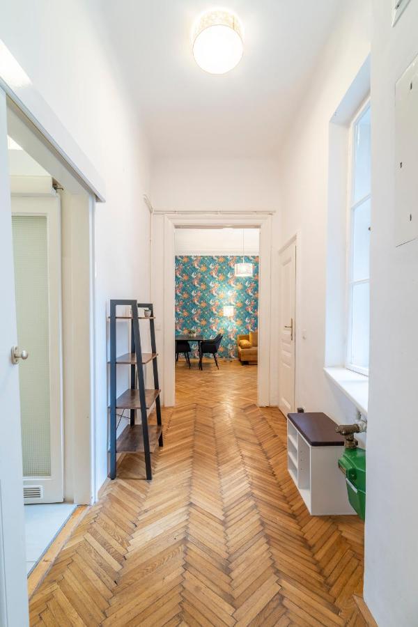 Apartment Theodor I Levestate *